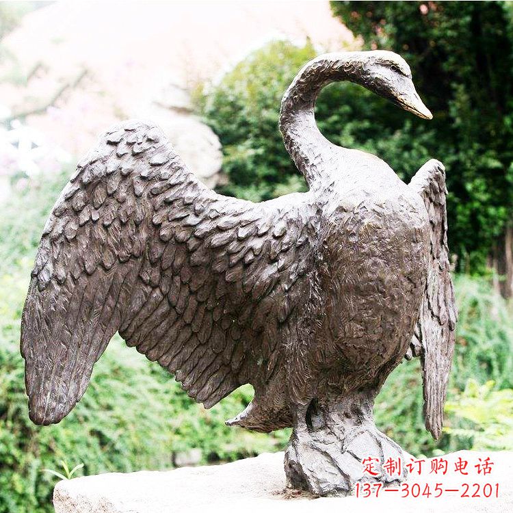 山东铸铜天鹅雕塑