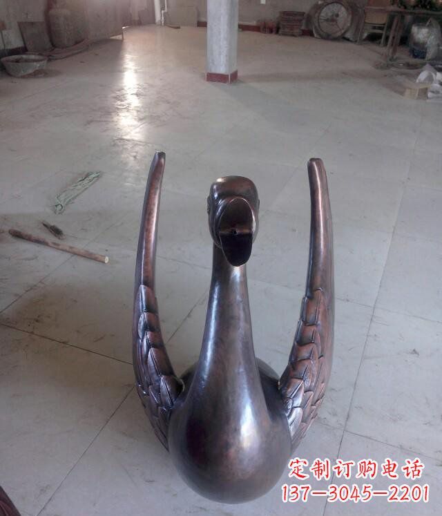 山东铸铜天鹅公园动物铜雕